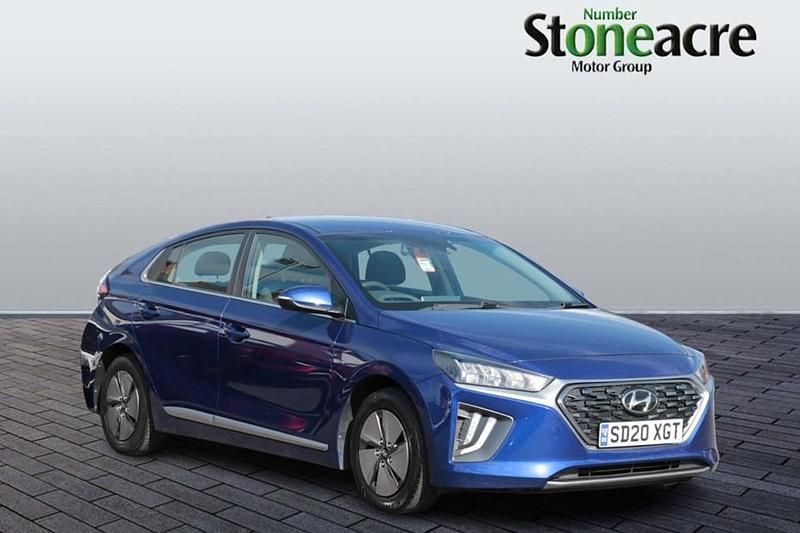 Blue Used 2020 Hyundai Ioniq Premium Sedan | £11,995 (Fair price) - Image 1/1