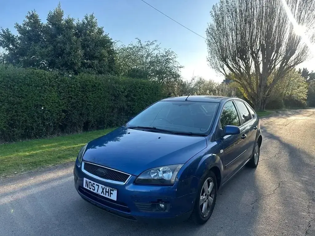 Used Ford Focus Zetec 100 HP (73 kW) 2008 Blue Hatchback