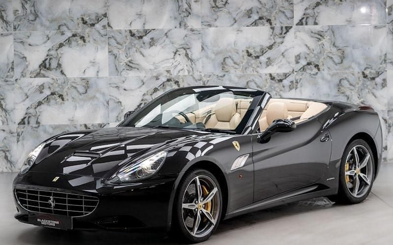 Used Ferrari California 490 HP (360 kW) 2014 Black Cabriolet