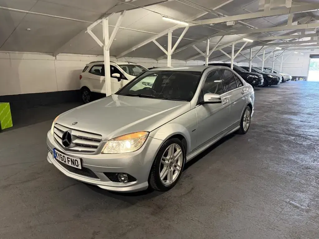 Used Mercedes C250 2010 Silver Sedan