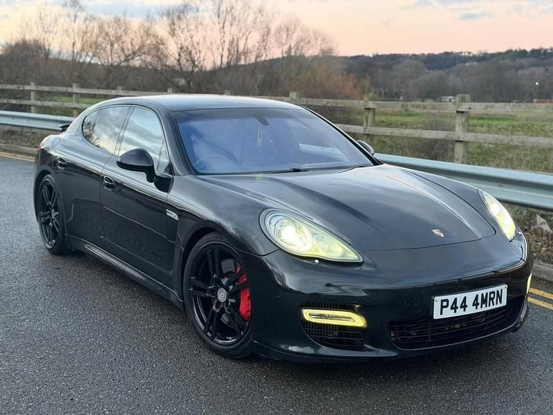 Black Used 2011 Porsche Panamera Hatchback | £16,995 (Good price) - Image 1/4