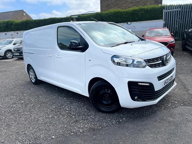 White Used 2022 Vauxhall Vivaro Sportive Van | £10,499 (Super price) - Image 1/4