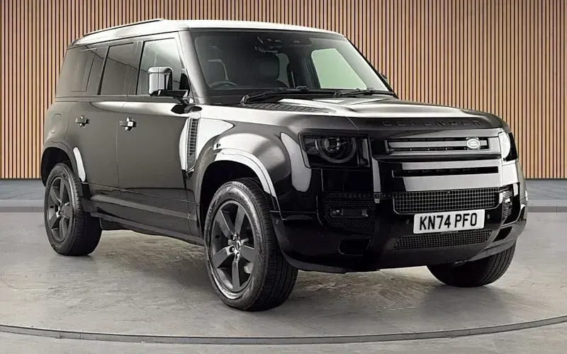Used Land Rover Defender HSE Dynamic 250 HP (183 kW) 2024 SUV