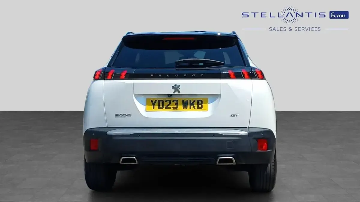 Used Peugeot 2008 GT 129 HP (94 kW) 2023 White SUV