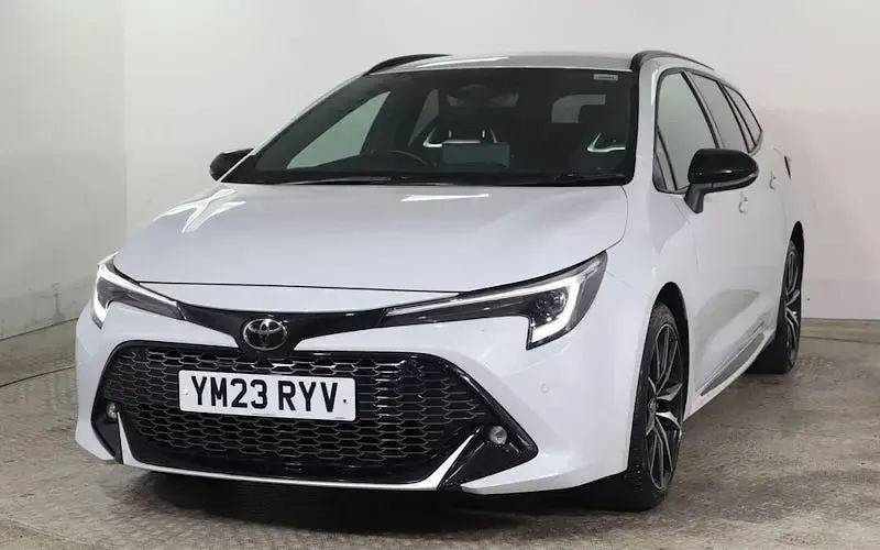 Used Toyota Corolla Sport 140 HP (102 kW) 2026 Estate
