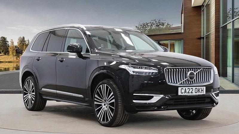 Used 2022 Volvo XC90 Inscription SUV | £40,495 (Fair price) - Image 1/4