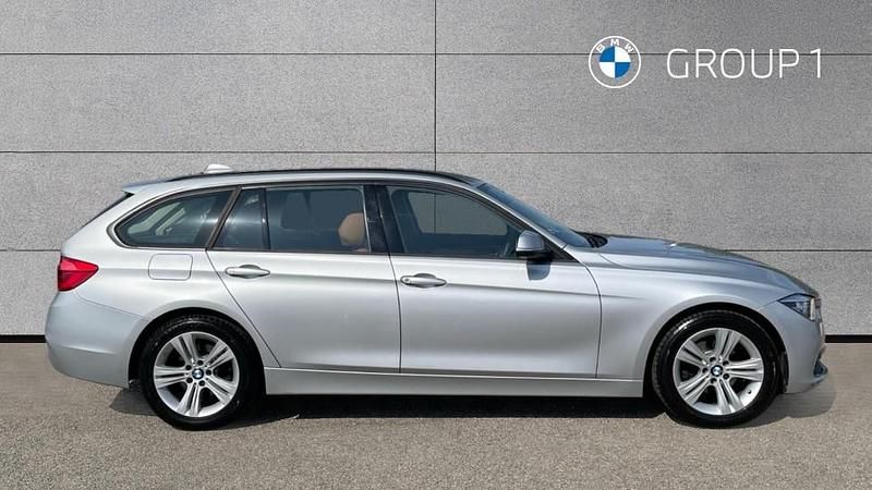 Used BMW 320 Sport Line 181 HP (133 kW) 2019 Silver Estate
