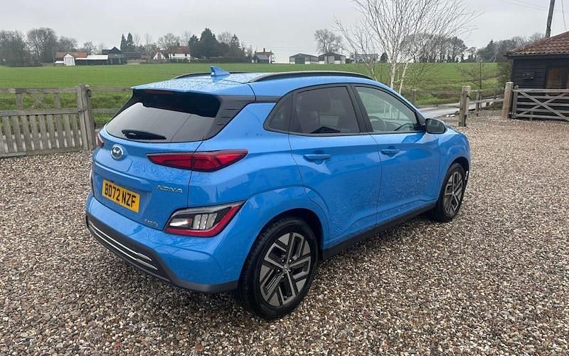 Used Hyundai Kona Premium 150 kW (204 HP) 2022 Blue SUV