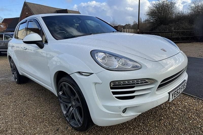 Used Porsche Cayenne 245 HP (180 kW) 2012 SUV