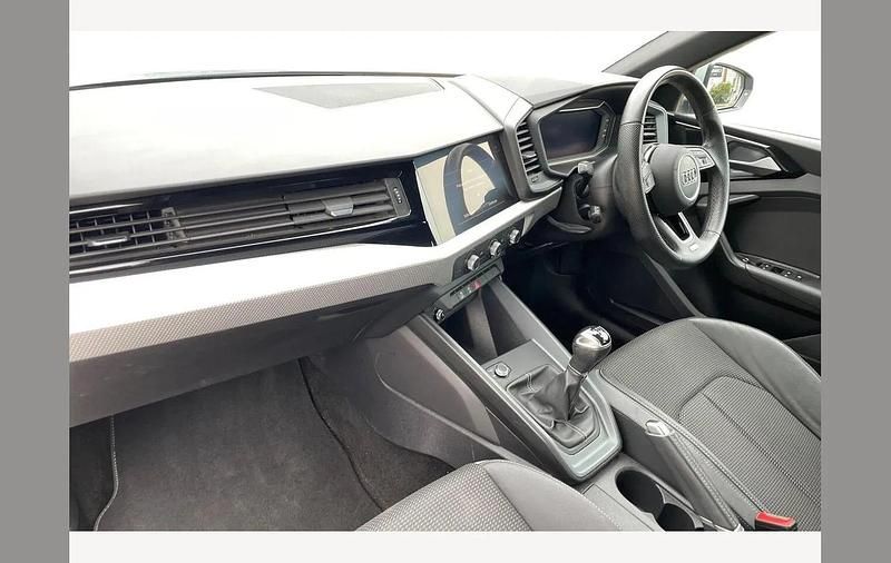 Used Audi A1 S-Line 95 HP (69 kW) 2023 Grey SUV