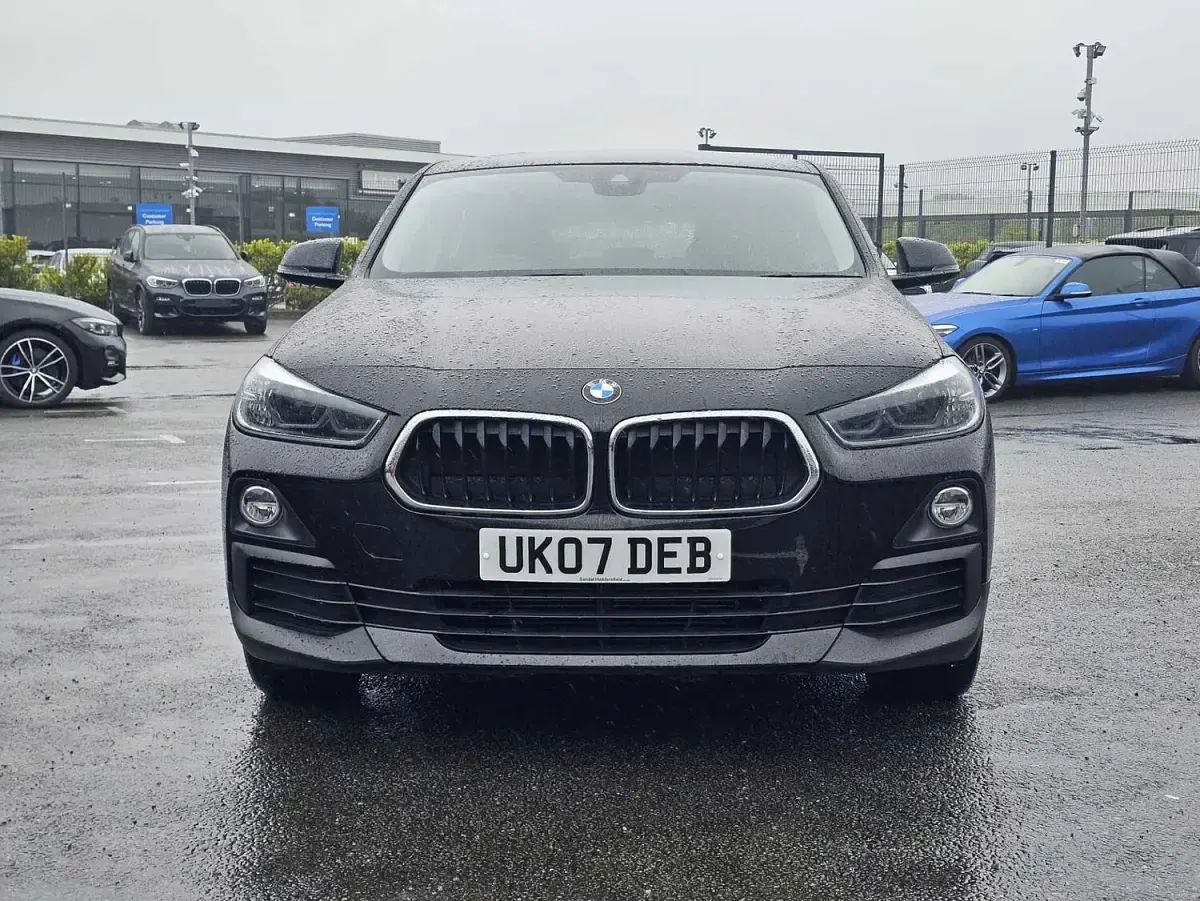 Begagnad BMW X2 Sport Line 150 HK (110 kW) 2019 Svart SUV