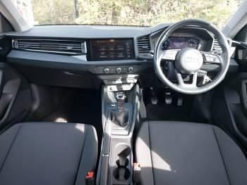 Used Audi A1 Design 95 HP (69 kW) 2022 Blue SUV