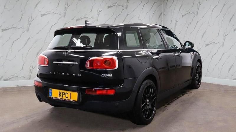 Used Mini Cooper Clubman 136 HP (100 kW) 2017 Black Estate
