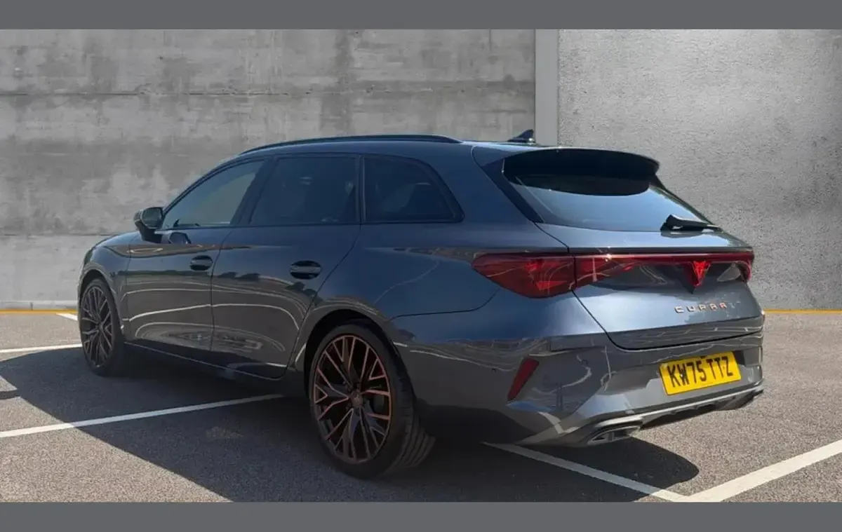 New Cupra Leon 147 HP (108 kW) 2026 Grey Estate
