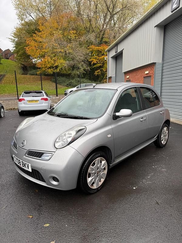 Used Nissan Micra Acenta 79 HP (58 kW) 2008 Silver Hatchback