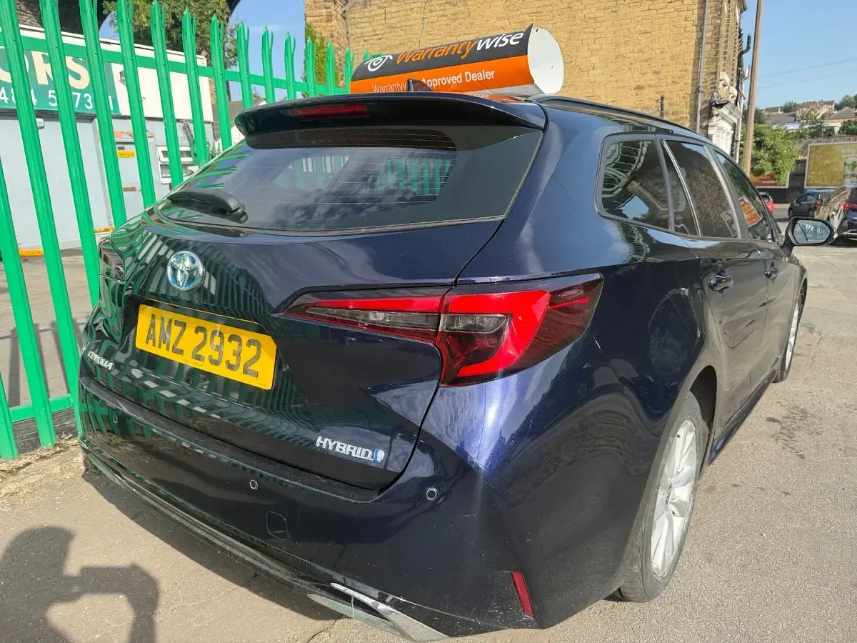 Used Toyota Corolla 2023 Blue Estate