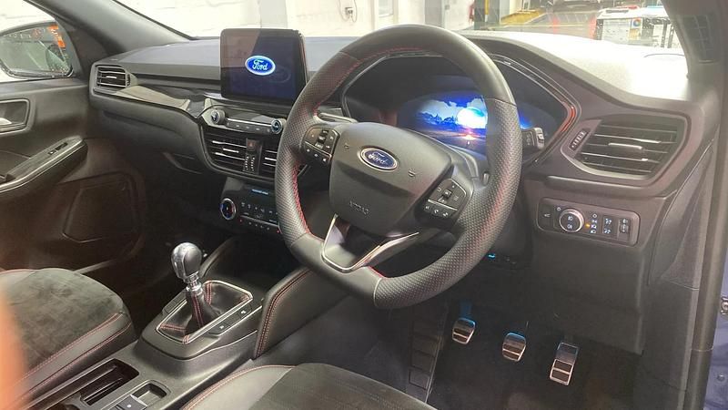 Used Ford Kuga ST-Line X 150 HP (110 kW) 2023 Blue SUV