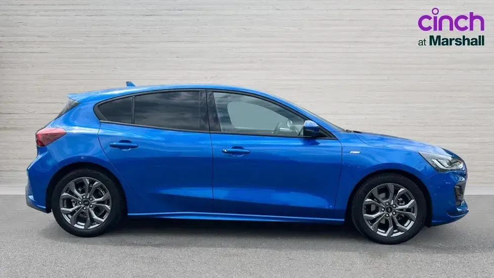 Used Ford Focus ST-Line 155 HP (114 kW) 2024 Blue