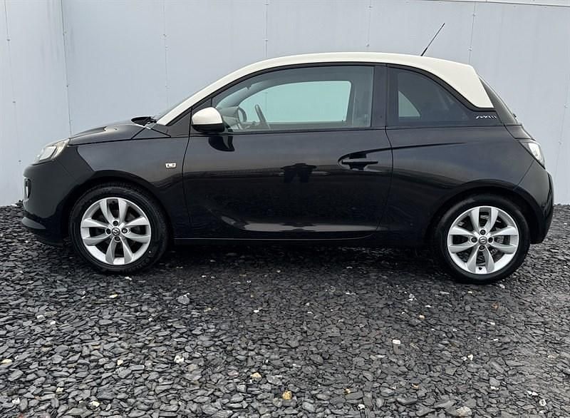 Second-hand Vauxhall Adam Jam 70 CP (51 kW) 2013 Negru Hatchback