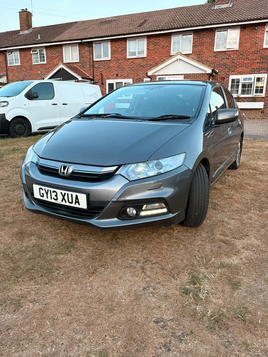 Used Honda Insight Hybrid 98 HP (72 kW) 2013 Silver Hatchback