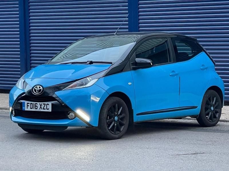 Used Toyota Aygo X-cite 2016 Blue Hatchback