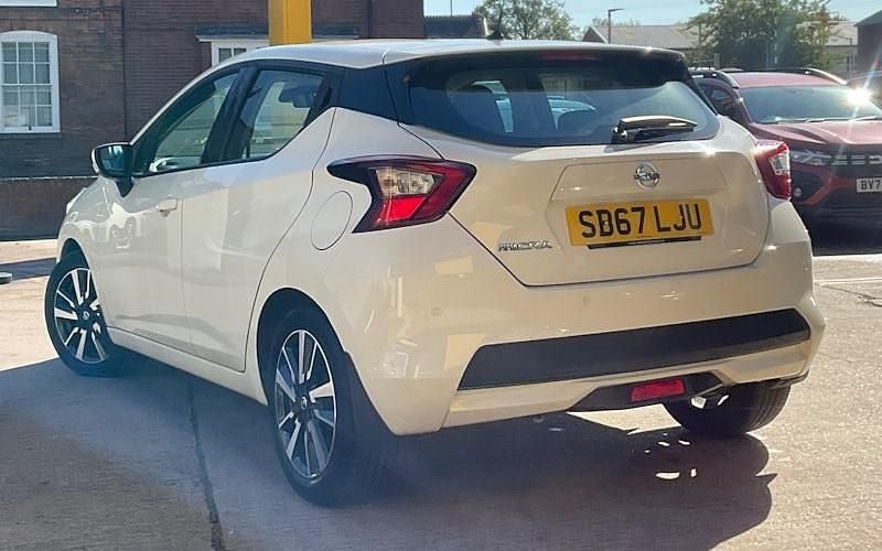 Used Nissan Micra Acenta 71 HP (52 kW) 2018 Hatchback