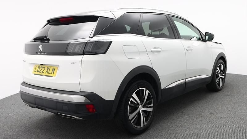 Used Peugeot 3008 GTi 130 HP (95 kW) 2022 White Hatchback