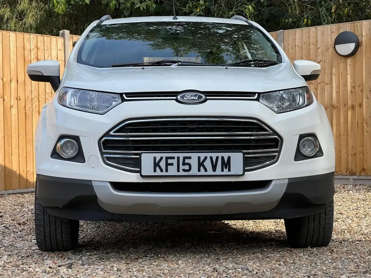 Used Ford Ecosport Titanium 125 HP (91 kW) 2015 White SUV