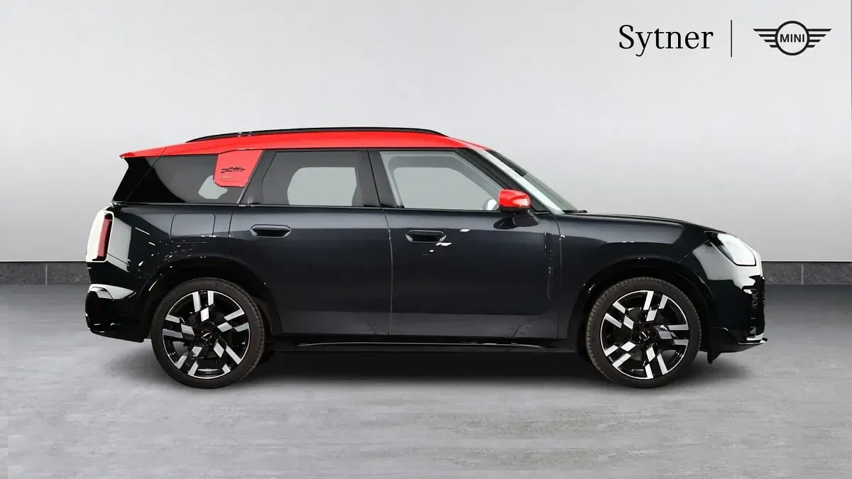 Used Mini Countryman 215 HP (158 kW) 2024 Grey SUV