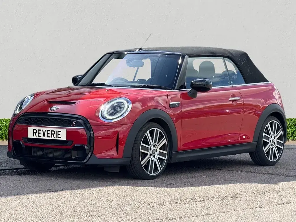 Used Mini Cooper S Cabriolet Exclusive 178 HP (130 kW) 2022 Red Cabriolet