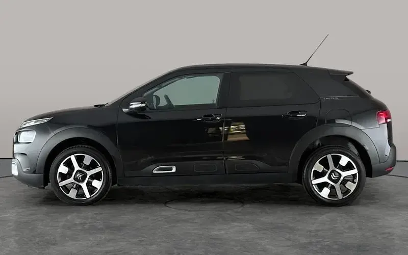 Used Citroën C4 Flair 110 HP (80 kW) 2021 Black SUV