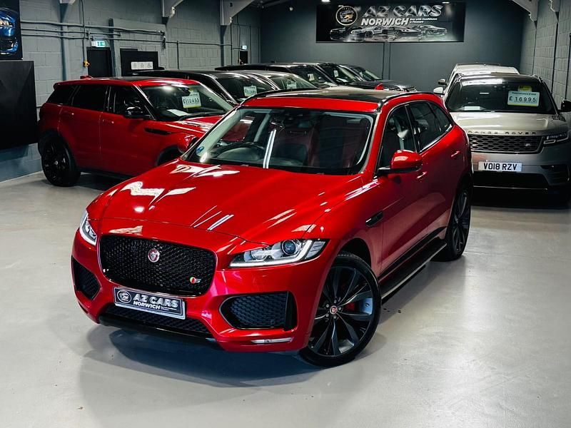 Używany Jaguar F-Pace S 300 KM (220 kW) 2017 Czerwony SUV