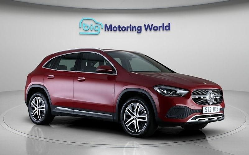 Used 2021 Mercedes GLA200 SUV | £22,300 (Fair price) - Image 1/4
