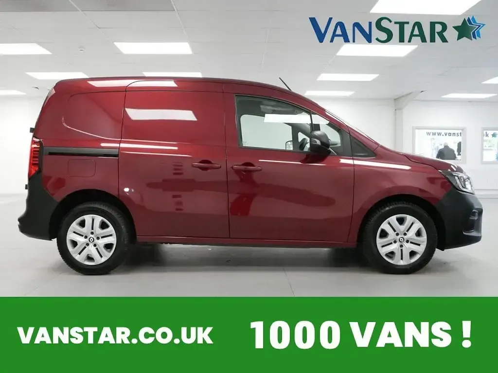 Used Renault Kangoo 115 HP (84 kW) 2023 Red MPV