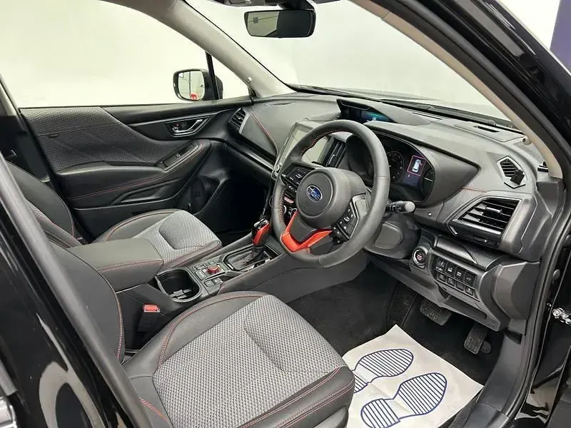 Używany Subaru Forester Sport 2024 Czarny SUV