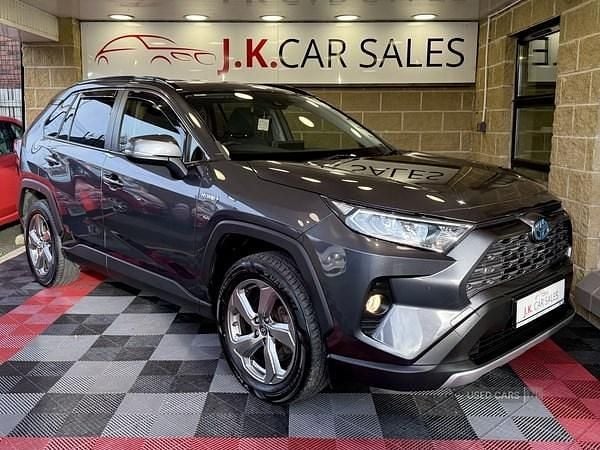 Used Toyota RAV4 Design 220 HP (161 kW) 2020 Grey Estate