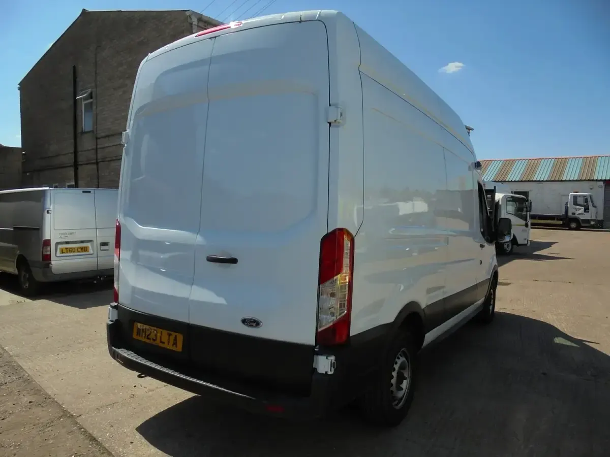 Used Ford Transit 130 HP (95 kW) 2023 White Van