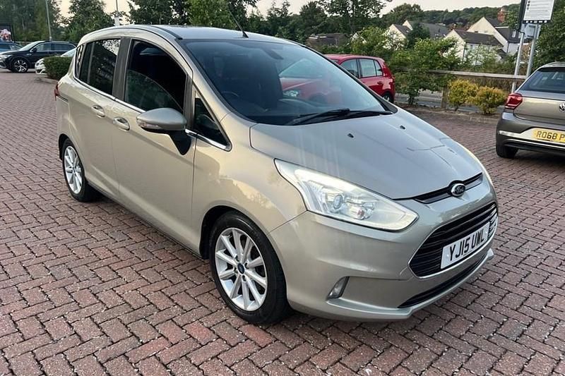 Silver Used 2015 Ford B-MAX Titanium MPV | £3,595 (Good price) - Image 1/1