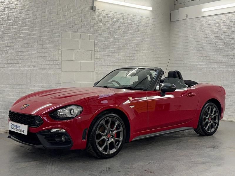 Used Abarth 124 Spider 170 HP (125 kW) 2018 Red Cabriolet