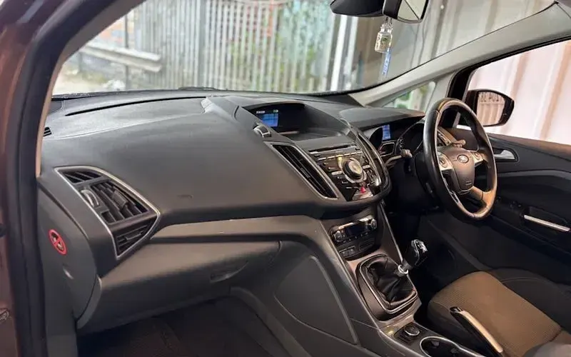 Second-hand Ford C-MAX Titanium 116 CP (85 kW) 2014 Maro Monovolum