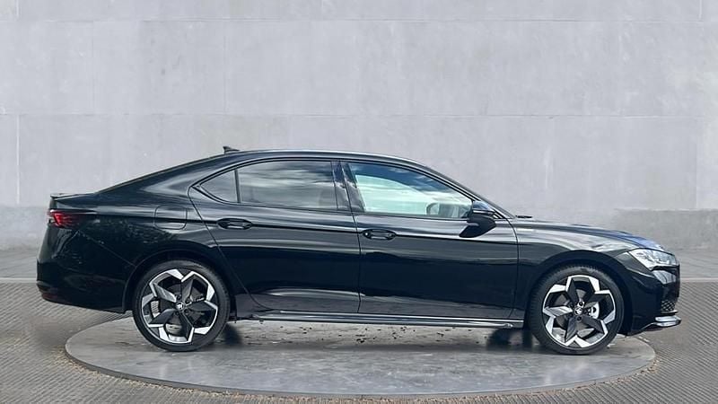 New Skoda Superb SportLine 150 HP (110 kW) 2026 Midnight black metallic Hatchback