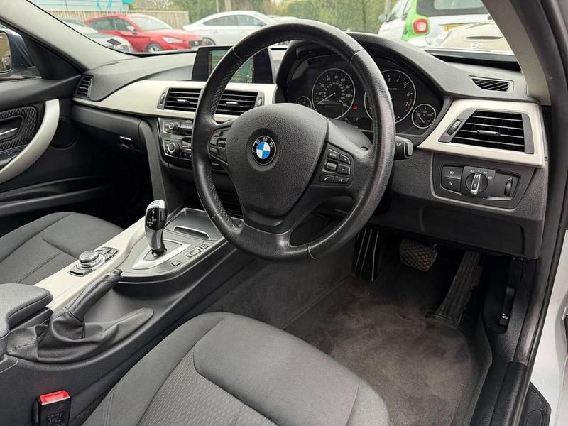 Used BMW 320 2017 Silver Estate