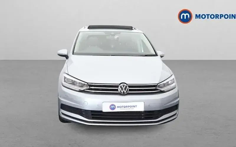 Used VW Touran Match 150 HP (110 kW) 2025 Silver MPV