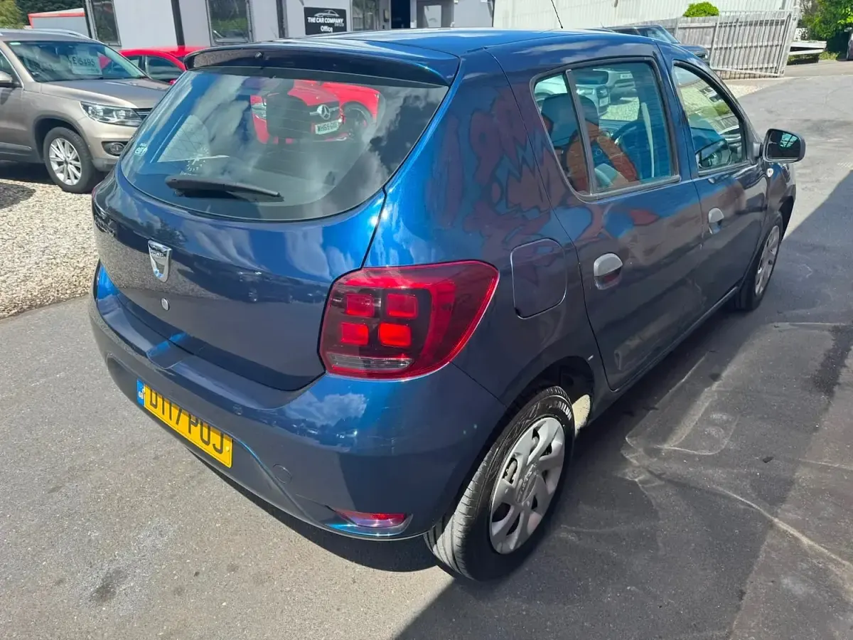 Used Dacia Sandero Ambiance 2017 Blue Hatchback