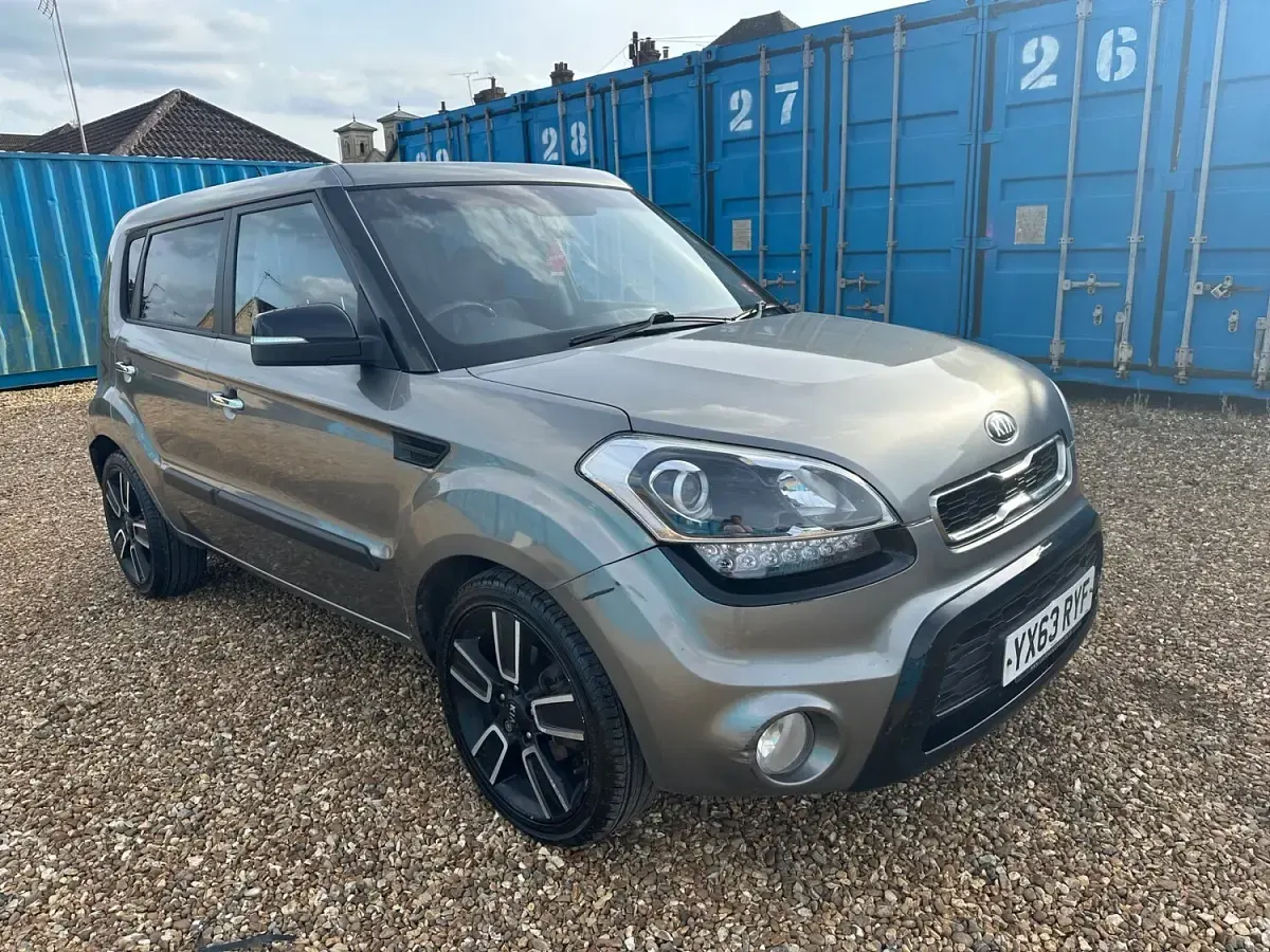 Used Kia Soul 126 HP (92 kW) 2013 Silver SUV