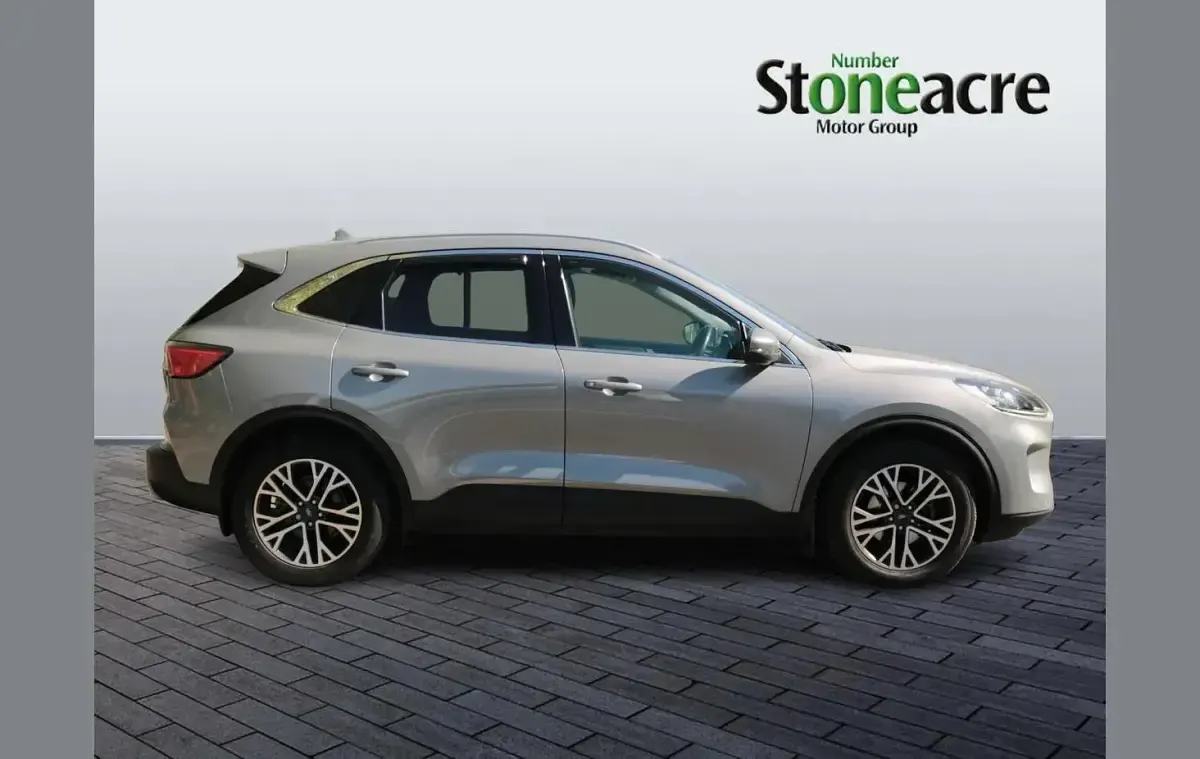 Used Ford Kuga Titanium 120 HP (88 kW) 2020 Silver SUV