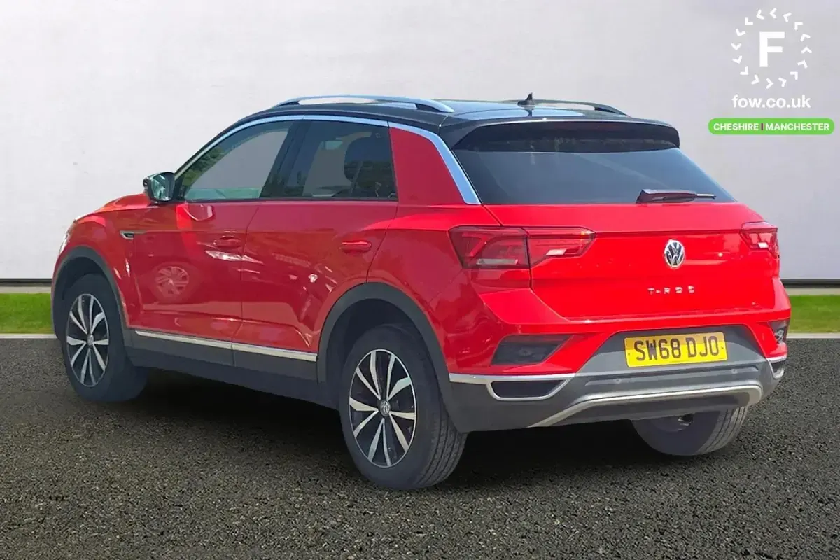 Used VW T-Roc Design 150 HP (110 kW) 2019 Red SUV