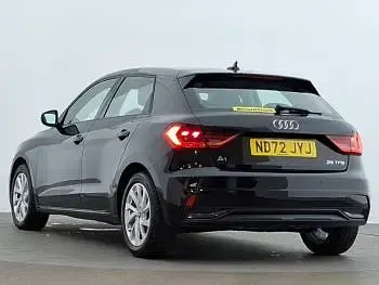 Używany Audi A1 Sport 95 KM (69 kW) 2023 Czarny SUV