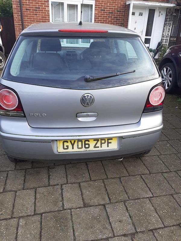 Used VW Polo S 55 HP (40 kW) 2006 Silver Hatchback