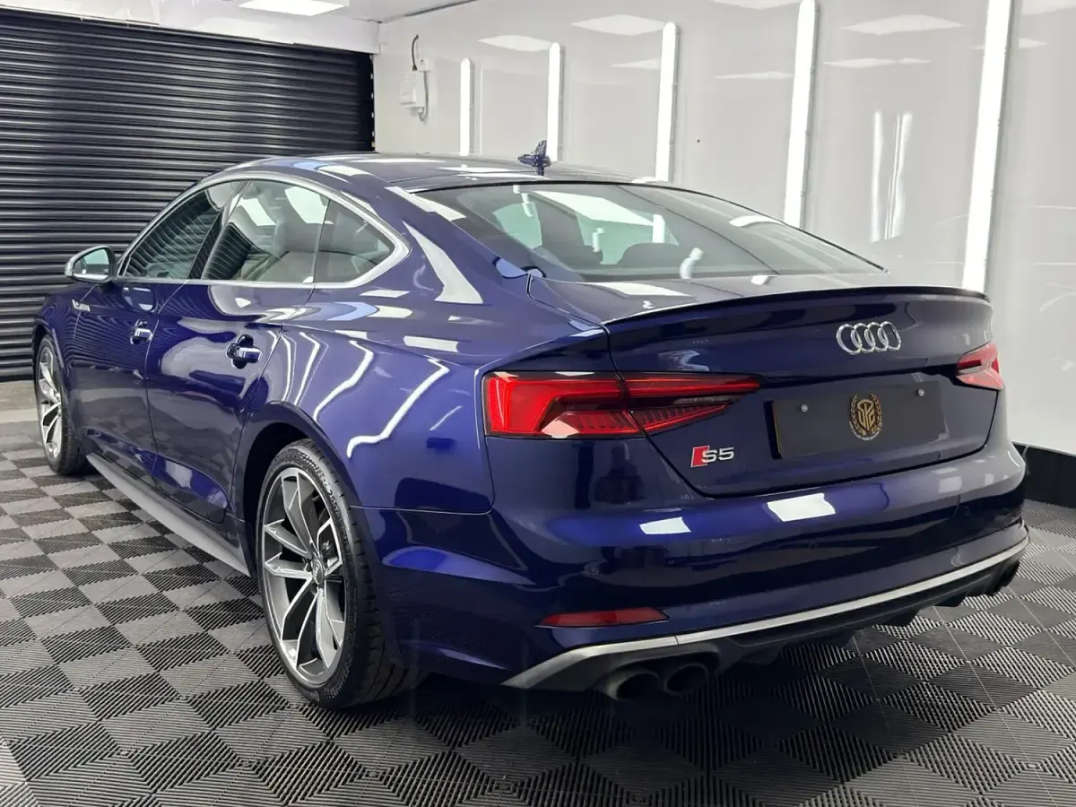 Used Audi A5 Performance 272 HP (200 kW) 2017 Blue Coupe